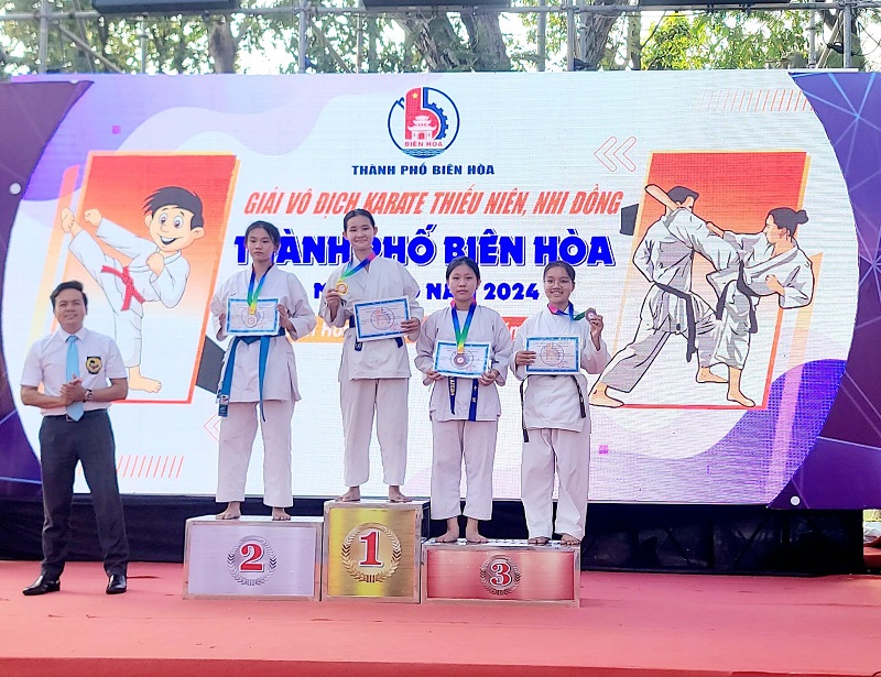 Giải vô địch Karate nhi đồng thành phố mở rộng năm 2024 3_2.jpg