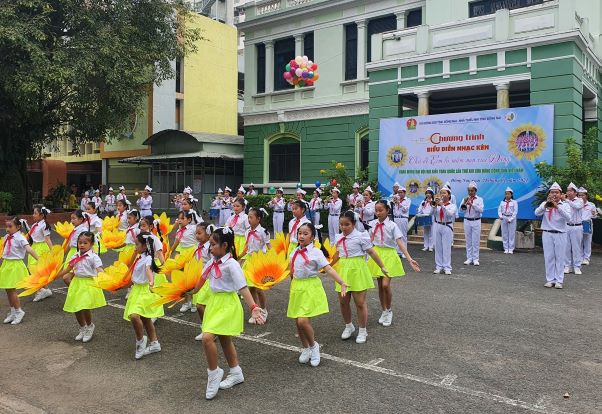 001. NTN 2021 thoi ken 1.jpg