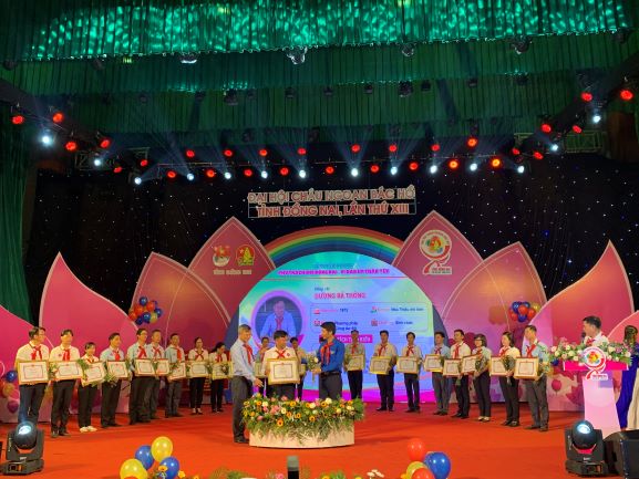 01 NTN 2020 anh 5 - tuyen duong.jpg